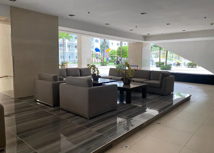 Perfect For Family With 2 Large Beds - 517 Apartment *