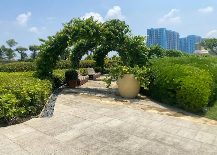 Perfect For Family With 2 Large Beds - 517 Apartment *